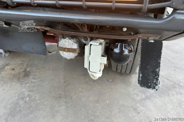 Macara montată pe camion IVECO Cursor 270 4x4 Palfinger PK14002-4 2018