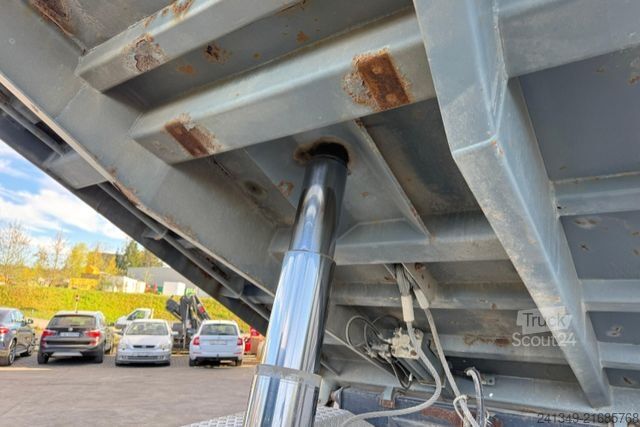 Camion benne MERCEDES-BENZ Actros 2648 6x4 3S Kipper