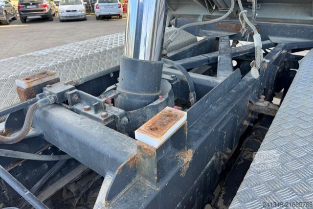 Camion benne MERCEDES-BENZ Actros 2648 6x4 3S Kipper