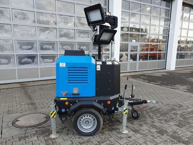 Alții  Generac V20 / Lichtmast / 385 h