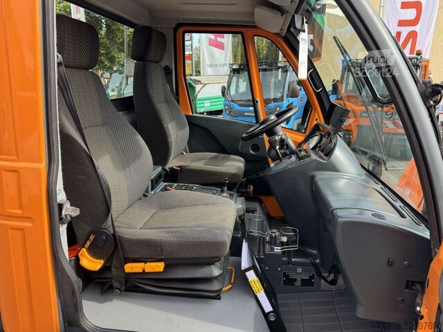Tippbil skåpbil MULTICAR M27 C  comp. 4x4 opt. Schneeschild + Silostreuer