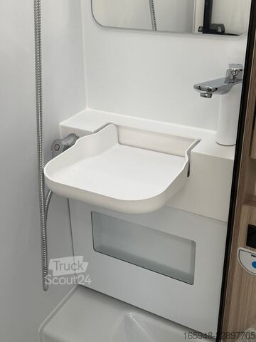 Halvintegrerad husbil Sun Living SUN LIVING S 70 SL Lite*Hubbett*Gr Kühlschrank