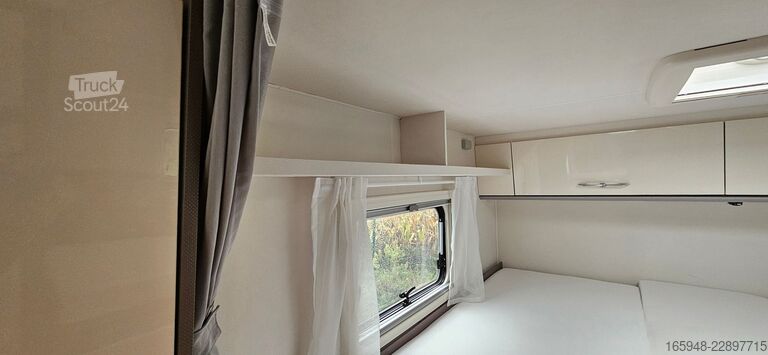 Halvintegrerad husbil ETRUSCO ETRUSCO 6.8 SR VAN