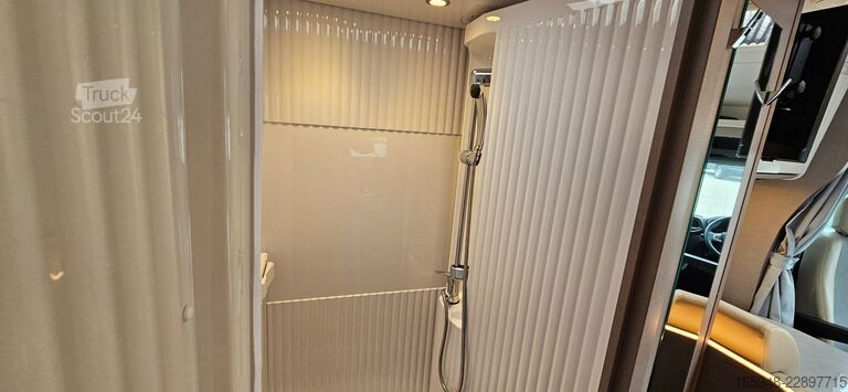 Halvintegrerad husbil ETRUSCO ETRUSCO 6.8 SR VAN