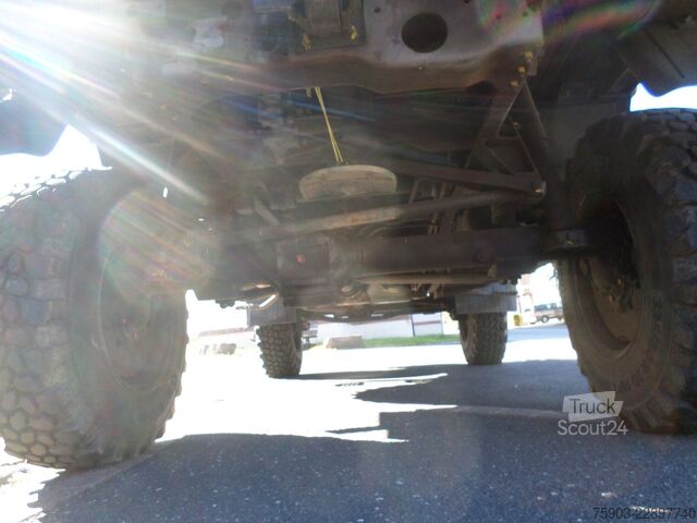 Vrachtauto met open laadbak MERCEDES-BENZ Unimog MIL 2 To U 1300L  Mit Plane & Sprigel