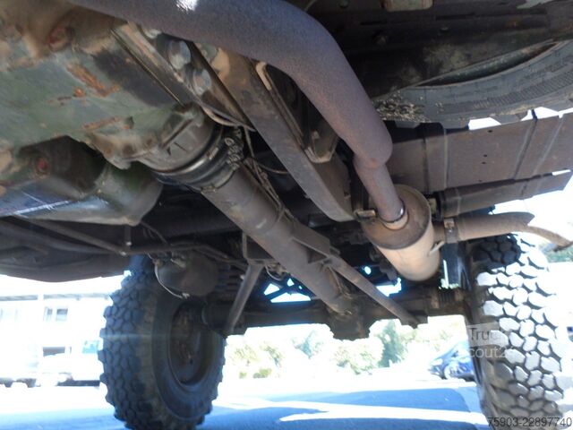 Vrachtauto met open laadbak MERCEDES-BENZ Unimog MIL 2 To U 1300L  Mit Plane & Sprigel