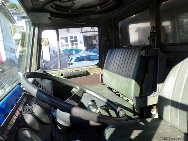 Vrachtauto met open laadbak MERCEDES-BENZ Unimog MIL 2 To U 1300L  Mit Plane & Sprigel