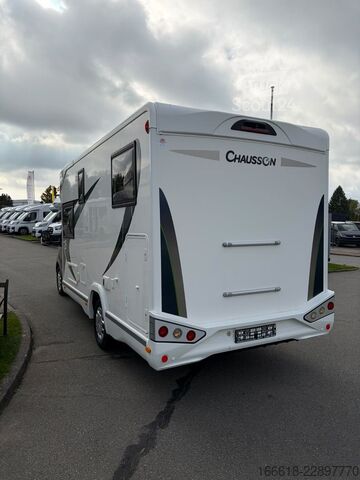 Halvintegrert bobil CHAUSSON 627 GA First Line