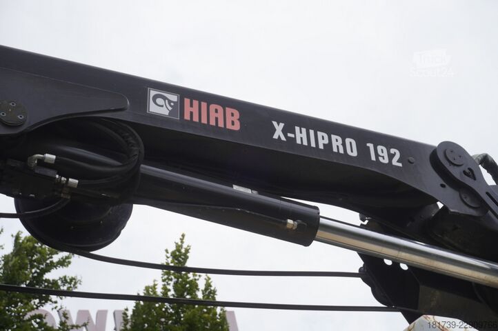 Platform met kraan Mercedes-Benz Arocs 1833 4x2 / 60 tho. km! / HIAB