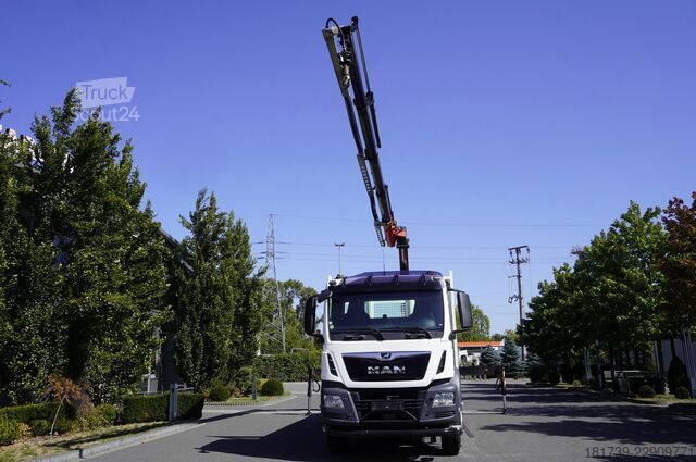 Platform met kraan MAN TGS 26.420 6x4 / Fassi F215A.2.24