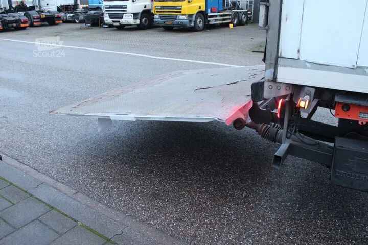 Prevoz v hladilniku/zamrznjenem stanju SCHMITZ CARGOBULL CARRIER VECTOR 1950 + 2.58 HEIGHT +  LIFT 10-24TUV