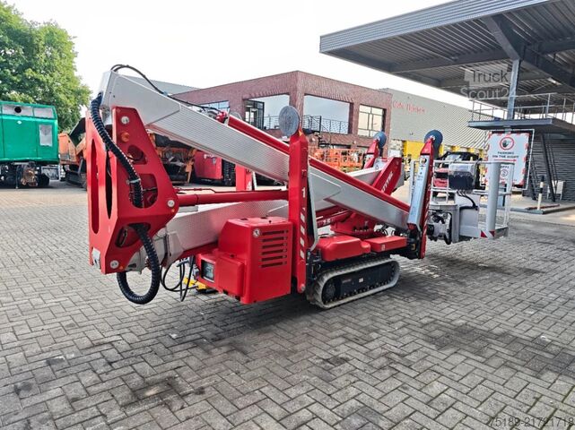 Plate-forme de travail télescopique articulée Multitel SMX 250.2