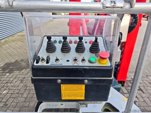 Plate-forme de travail télescopique articulée Multitel SMX 250.2