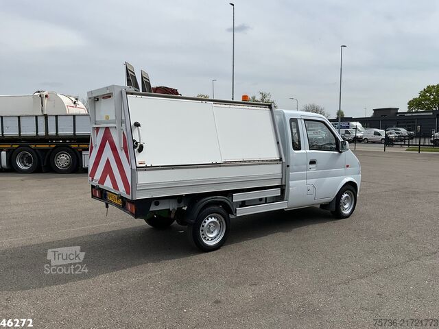 Pickup DFSK K-serie K01H Veegvuilkipper Benzine/CNG Just 58...