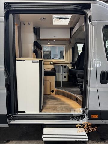 Кемпер LMC Innovan Pure 640 8G. Auto. Fahrassistenz-Paket