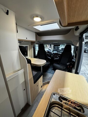 Кемпер LMC Innovan Pure 640 8G. Auto. Fahrassistenz-Paket