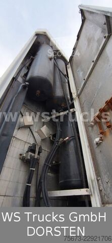 Ремарке за превоз на коне MENKE-JANZEN Tandem 3 Achsen 2 Stock Eigenes Aggregat