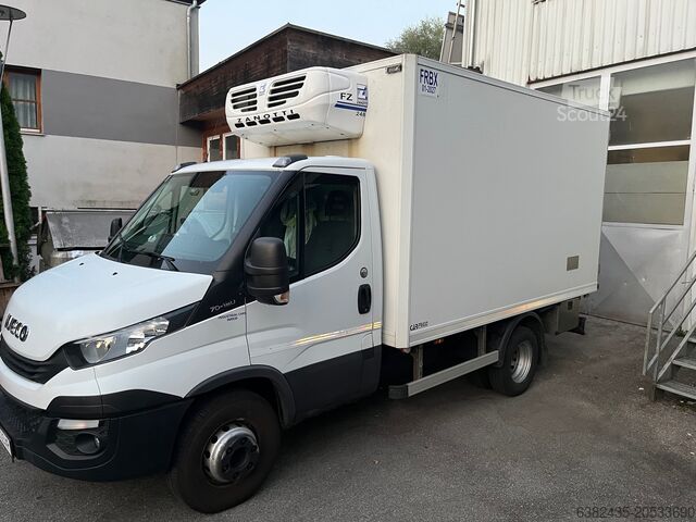 Camion frigorifique Iveco daily 70c18