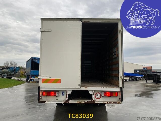 Suitcase Scania P 220