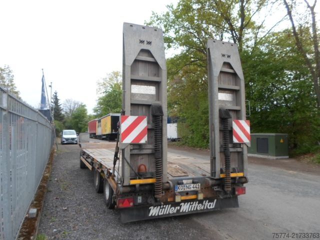 Remorque porte-engins surbaissée MÜLLER-MITTELTAL T 3-Profi-30 To. 3 Achser