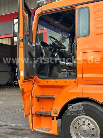 Ladbil med lad MAN TGX 26.480 6x4 Pritsche + HIAB 166E-2 Ladekran
