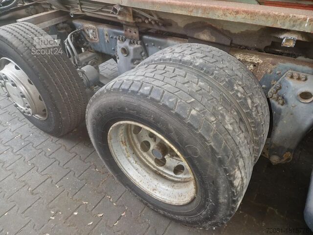 Chasis con cabina Scania 124 470 VOLLUCHT