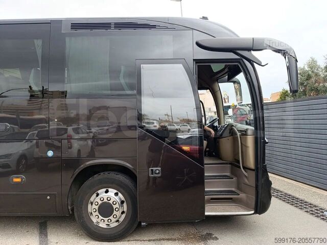 Туристический автомобиль IVECO Magelys