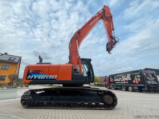 Lančani bager HITACHI ZX210LC-5B Hybrid Monoblock OilQuick OQ70/55 Kli