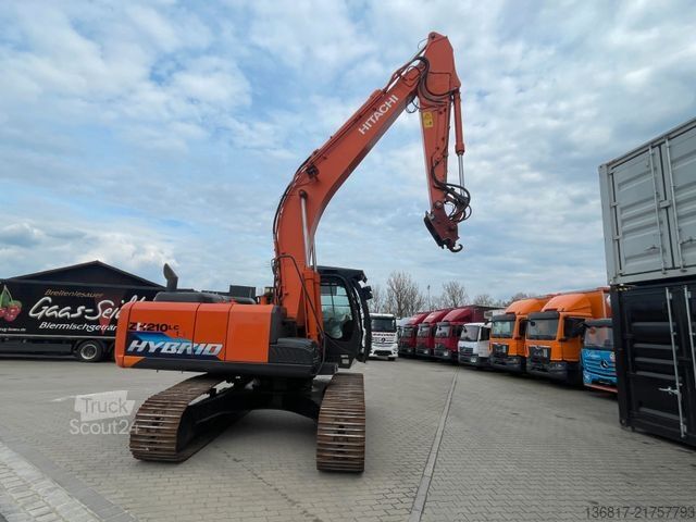 Lančani bager HITACHI ZX210LC-5B Hybrid Monoblock OilQuick OQ70/55 Kli