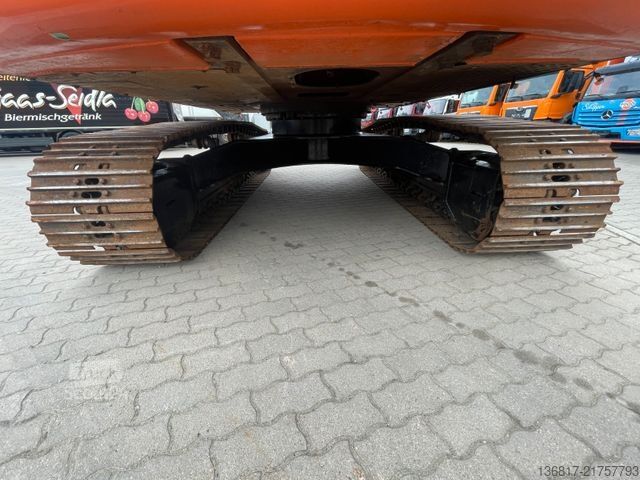 Lančani bager HITACHI ZX210LC-5B Hybrid Monoblock OilQuick OQ70/55 Kli