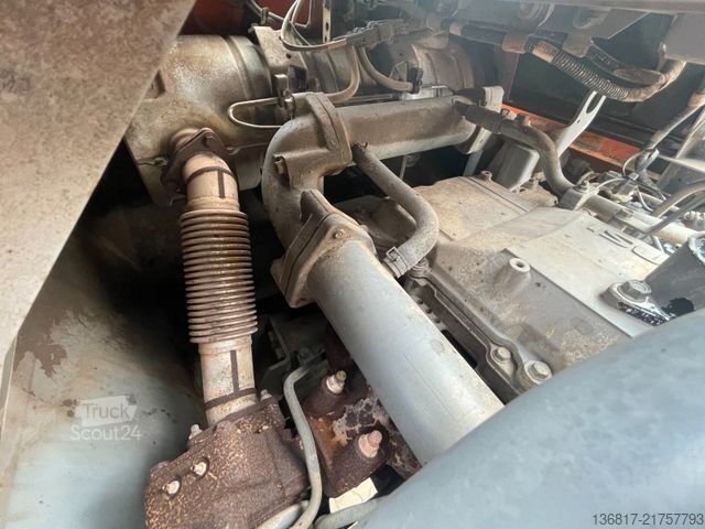 Lančani bager HITACHI ZX210LC-5B Hybrid Monoblock OilQuick OQ70/55 Kli