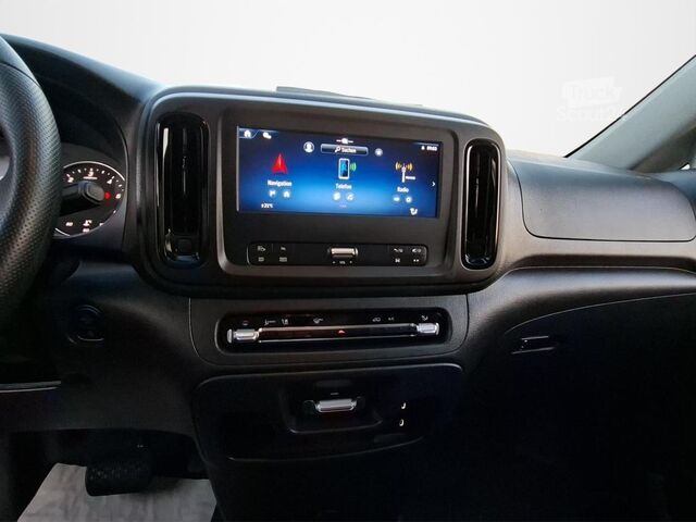 Panelvan Mercedes-Benz VITO 116 NEUES MODELL AUTOM AHK KAMEA MBUX NAVI