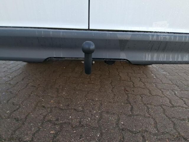 Panelvan Mercedes-Benz VITO 116 NEUES MODELL AUTOM AHK KAMEA MBUX NAVI