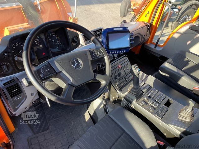 Nákladné vozidlo na špeciálne účely UNIMOG Unimog U323