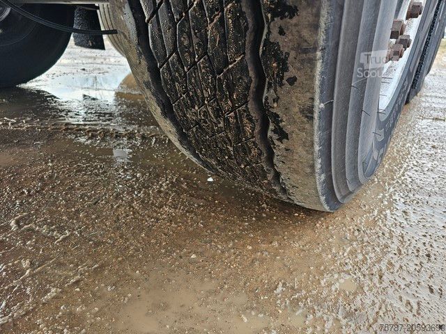 Wissellaadbak oplegger SCHMITZ CARGOBULL Tankchassis mit Tankcontainer, 424.676 KM