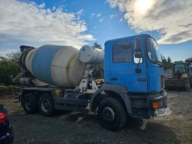 Betonblander lastbil MAN 26.293 6x4 Betonmi. 8 cbm Intermix Trommel v2001