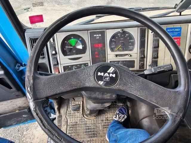 Betonblander lastbil MAN 26.293 6x4 Betonmi. 8 cbm Intermix Trommel v2001