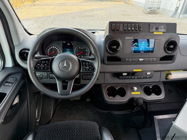 Városi autóbusz MERCEDES-BENZ 516 CDI Sprinter City NF