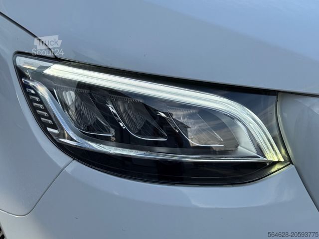 Városi autóbusz MERCEDES-BENZ 516 CDI Sprinter City NF