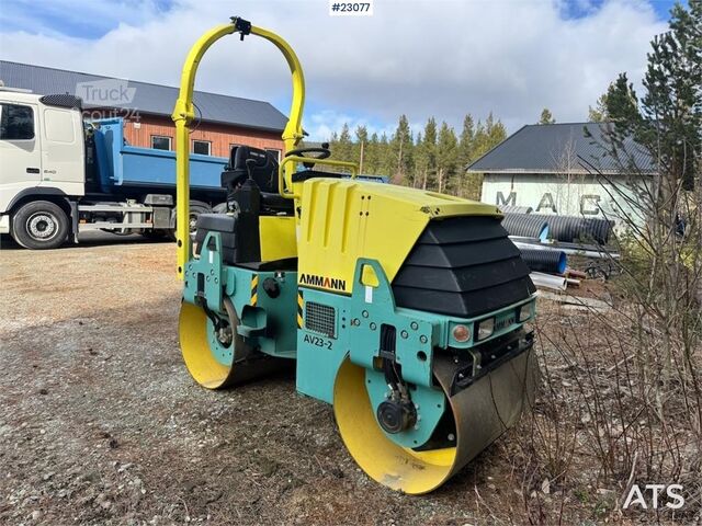 Rouleau tandem Ammann AV23-2