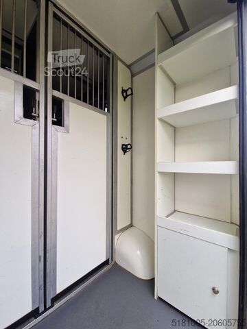 Pferdetransport Renault Master Occasion paardenwagen automaat hengsten ...