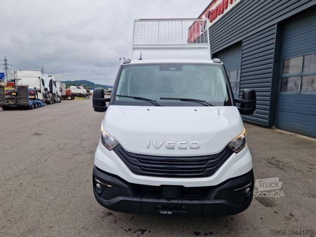 Kravas mikroautobuss ar pašizgāzēju Iveco Daily 35C16
