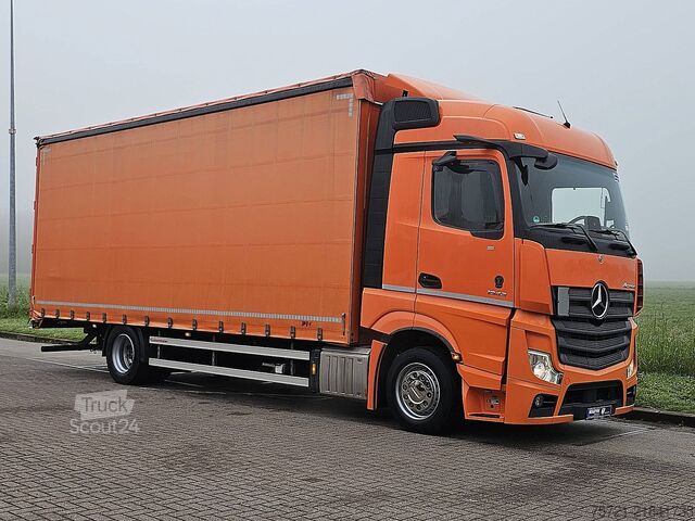 Schiebeplane MERCEDES-BENZ ACTROS 1843