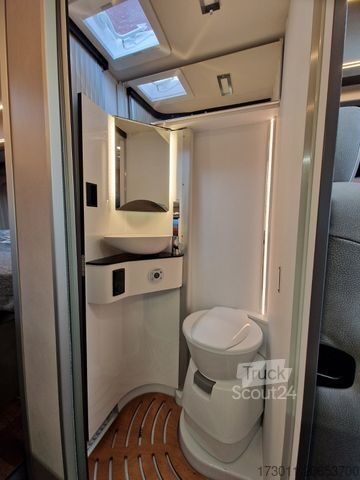 Camper van PÖSSL Summit Shine 600L Automat Markise Solar Lithium