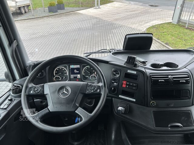 Kylmäkori-kuorma-auto Mercedes-Benz Atego 1527