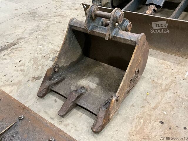 Minikoparka Hitachi ZX 19 U-6