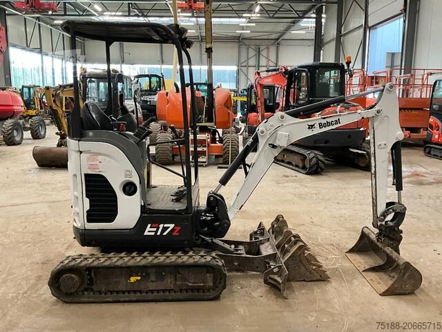 Міні -екскаватор Bobcat E 17z