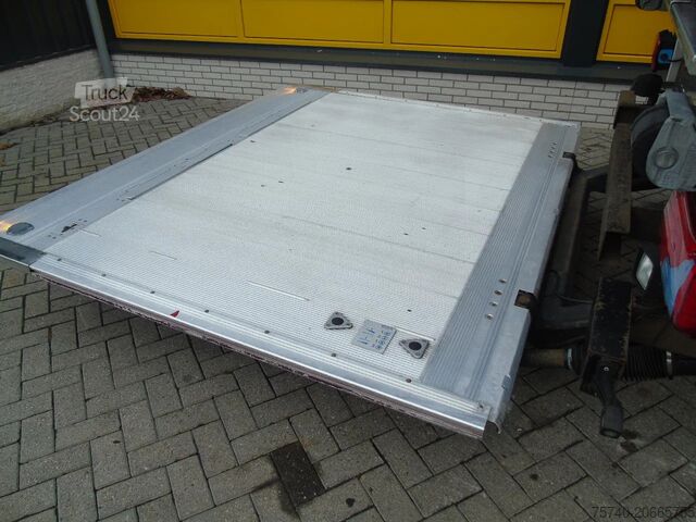 Kølet/frosset transport Scania P230 + CARRIER + 150.693KM!! + LIFT + EURO 5