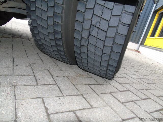 Kølet/frosset transport Scania P230 + CARRIER + 150.693KM!! + LIFT + EURO 5