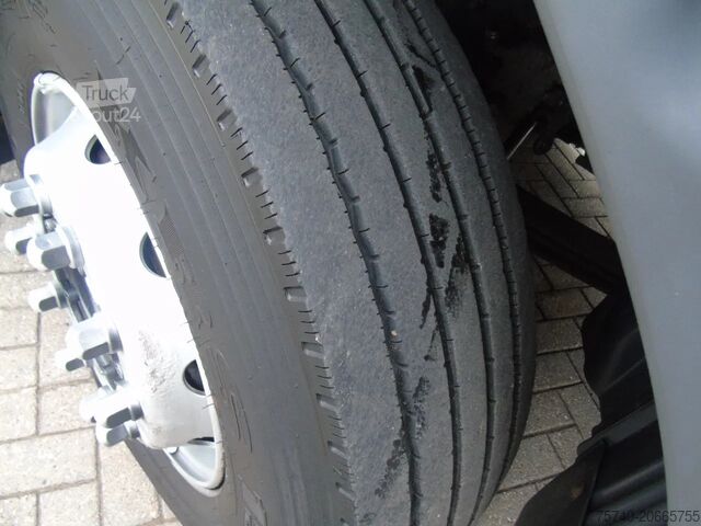 Kølet/frosset transport Scania P230 + CARRIER + 150.693KM!! + LIFT + EURO 5